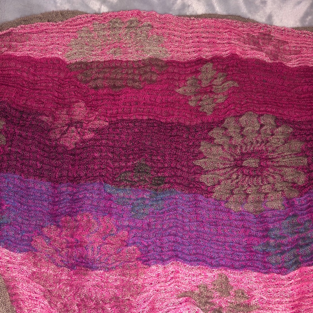 Infinity Scarf - Picture 3 of 5